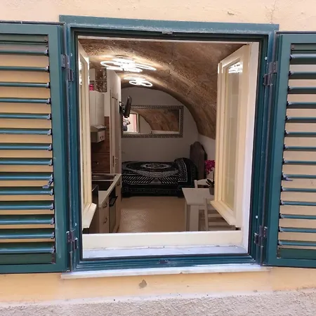 Holiday home Casa Vacanze Pirandello 2 *